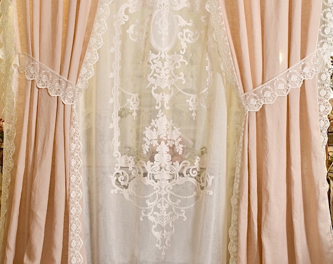 Complete curtain set in pure linen in powder pink and mixed linen with Italian embroidery from the “Rinascimento” collection