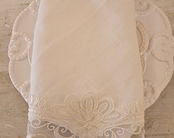 Napkin 100% linen and Italian rebrodé lace “Elisabeth”