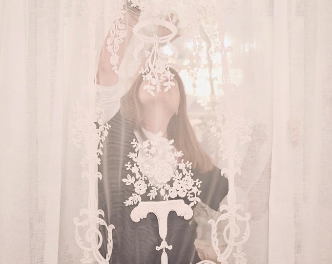 “Art Nouveau” Curtain Panel in Linen Blend