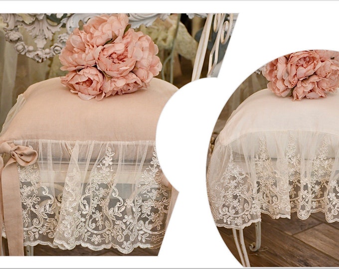 Precious linen and lace cushion “Eloide”