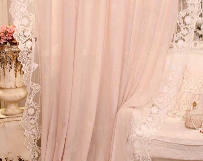 Wonderful pair of curtains in pink georgette and “Maria Louise” lace