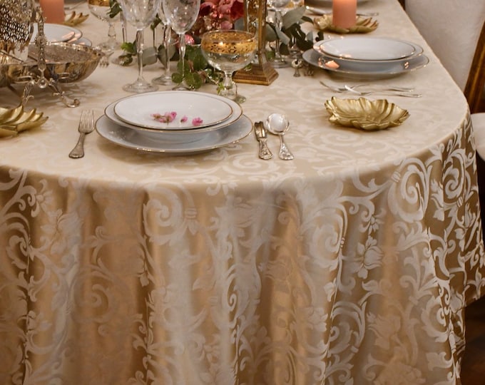 LUXORY damask tablecloth