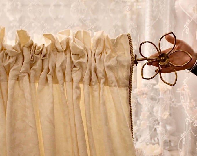 Curtain Panels for High-Height Noble Residences