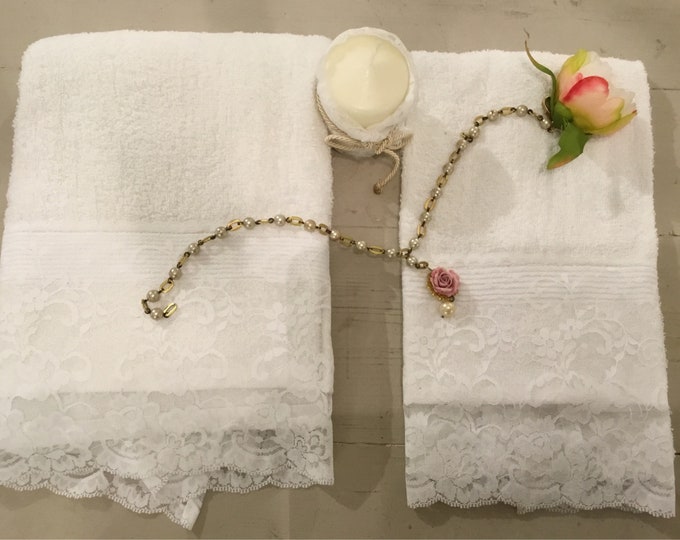 Pair of lace towels