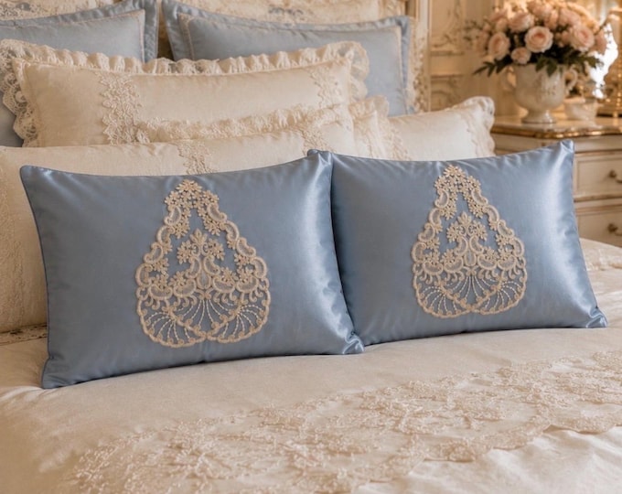 Faggianis white, blue, or pink satin cushion – Luxury Collection – Beige tableau with delicate gold filaments