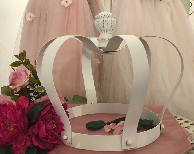 Wedding decoration handmade crown in the faggianis workshops