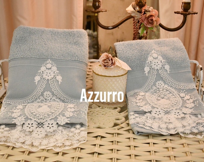 “Madame” terry and fine lace towel set