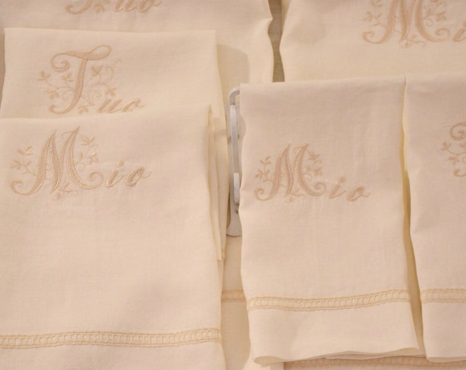 Set of pure linen towels with ivory embroidery