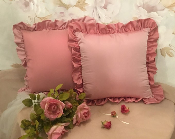 Powder pink for the set of 2 cushions with high-quality voilant