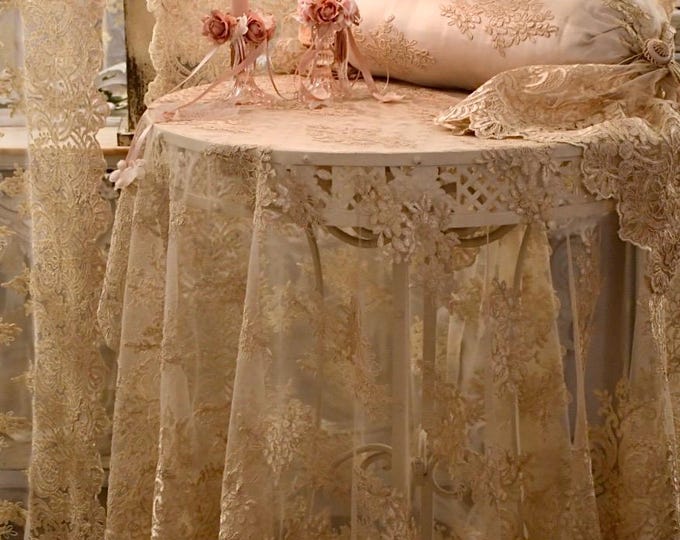 Lace Tablecloth “Greta”