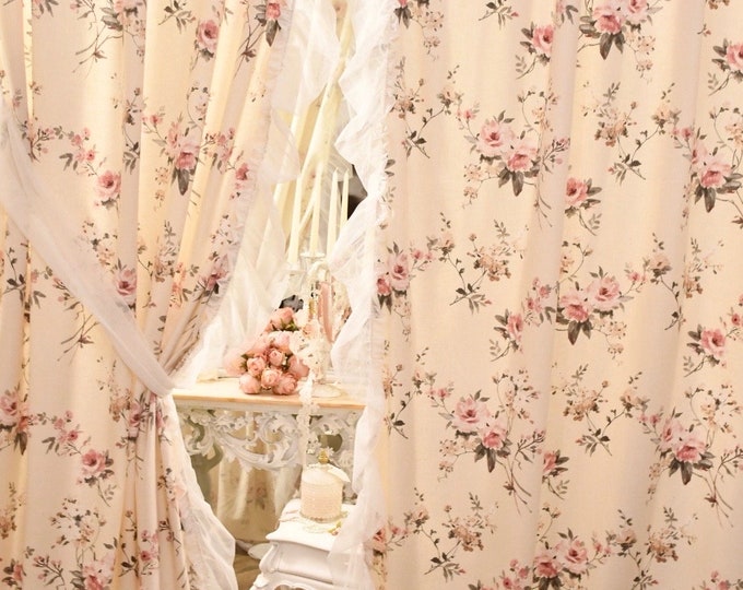 Floral curtains with shabbychic voilant