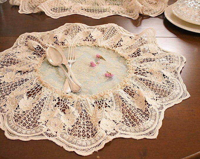 Refined centerpiece/underplate in Tiffany blue Damask and antique beige macramé lace