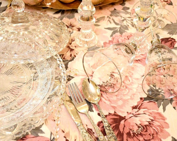 Shabby chic floral tablecloth