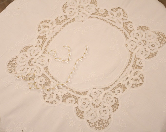 Antique white embroidered table cover from the 20th century "Eleonora"