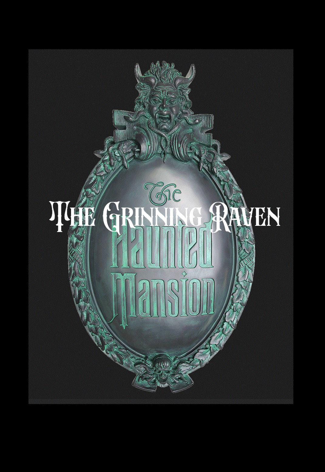 Plaque Décorative Phantom Manor – Maison Hantée Disney, Couleur Marron, Thème Disneyland