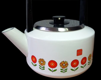 SIEGWERK Enamel Stove Kettle Mid 20th Century tableware Boho Retro Vintage in emaille metal  flower power water boiler 1970's