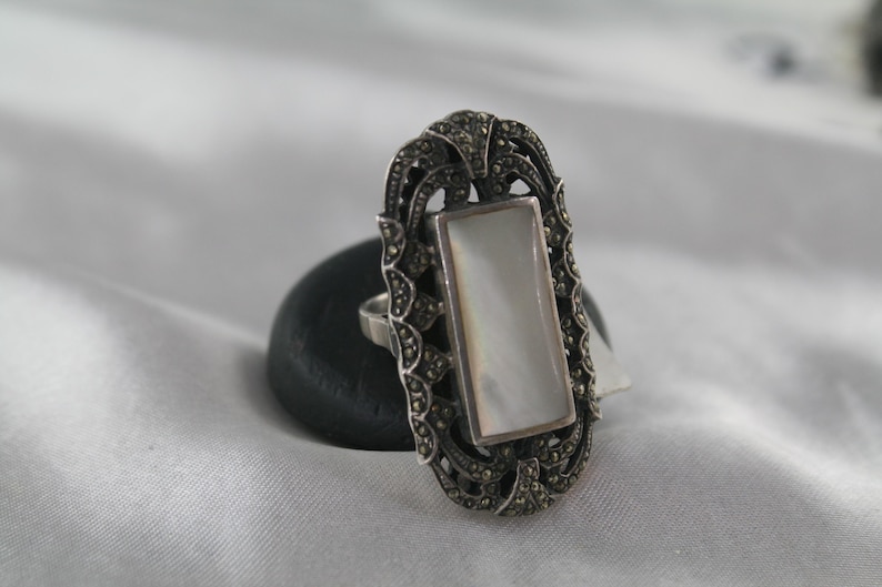 Vintage Marcasite Ring: Sterling Silver Mother of Pearl, Size 6 image 2
