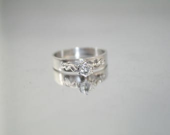 Antiker 18k Weißgold Diamant Solitär Verlobungsring, Schnörkel Detail, USA Größe 7,5