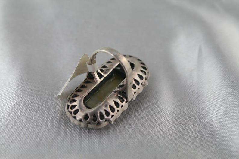 Vintage Marcasite Ring: Sterling Silver Mother of Pearl, Size 6 image 3