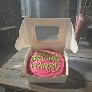 Scatola con cerniera Happee Birthdae Harry o AGGIUNGI IL TUO NOME.