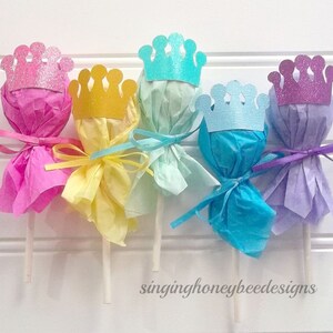 Princess pops, Princess sucker favors, princess lollipop party favors, princess cake toppers, princess birthday party, princess party favors