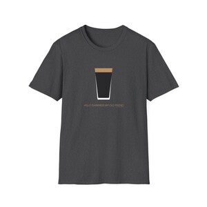 Camiseta de cerveza Guinness "Hola Oscuridad", para fanáticos de la cerveza negra. imagen 3