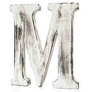 Letras de madera hechas a mano... estilo shabby chic, cada una es diferente... 6" - 16 cm de alto aproximadamente