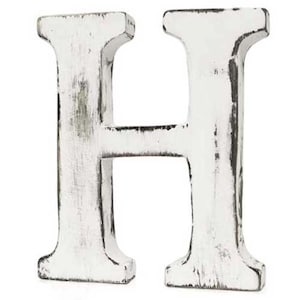 Letras de madera blancas... shabby chic, hechas a mano, cada una es diferente, alfabeto... 6" - 16 cm de alto aproximadamente