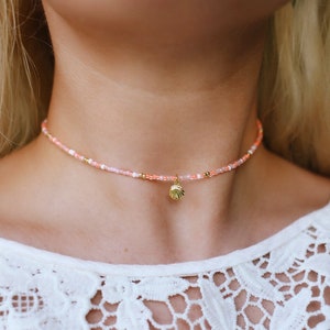 Sunkissed Peach Sea Shell Beaded Choker Necklace image 3