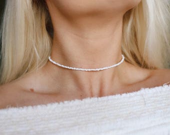 Coconut White Glass Beaded Choker Necklace / Beach Jewelry / trendy jewelry / fall jewelry / summer jewelry / chokers / boho necklace