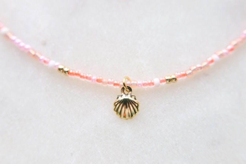 Sunkissed Peach Sea Shell Beaded Choker Necklace image 2