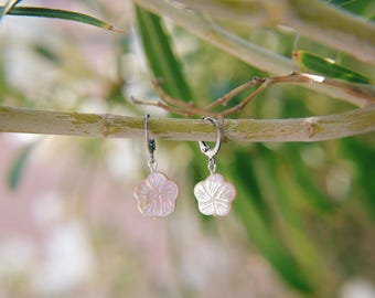 Hibiscus Shell Mini Hoop Earrings