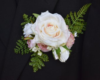 SILK Pocket boutonniere, Grooms Boutonniere, Lapel Boutonniere, Grooms Men Boutonniere, Ready to ship, Wedding Flowers, Pocket Boutonniere