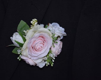 SILK Pocket boutonniere, Grooms Boutonniere, Lapel Boutonniere, Grooms Men Boutonniere, Ready to ship, Wedding Flowers, Pocket Boutonniere