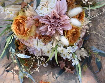 Boho Wedding Bouquet, Silk Wild Meadow flower bouquet, Earth tone bouquet, Summer bouquet,  Grass Bouquet, Romantic Bridal Bouquet