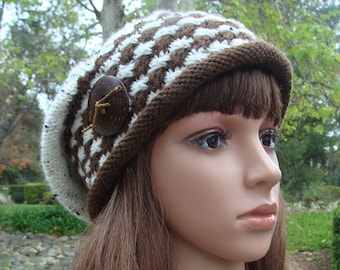 DIY - Knitting PATTERN #221: Knit hat with coconut button pattern, slouchy knit hat pattern, Knit French beret pattern - PDF Digital Pattern