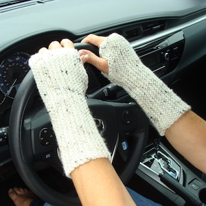 DIY - Knitting PATTERN #95: Fingerless Gloves/Mittens, Beginner Knitting Pattern, Size Teen/Adult - PDF Digital File/Pattern