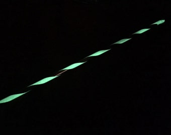 Varita de levitación "Glow Circus" de HoopY FrooD - Brilla en la oscuridad