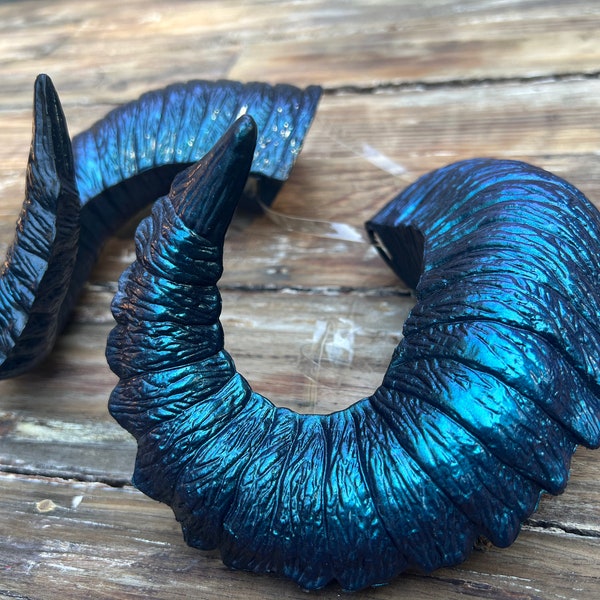 New -Color shifting Mystical Peacock!  Satyr Ram Unique Iridescent