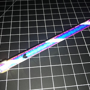 Levitation Wand "Oh, Mesmerizing Unicorn" - Highly Reflective Glow - White Color-Shifter Levi-Wand by: HoopY FrooD