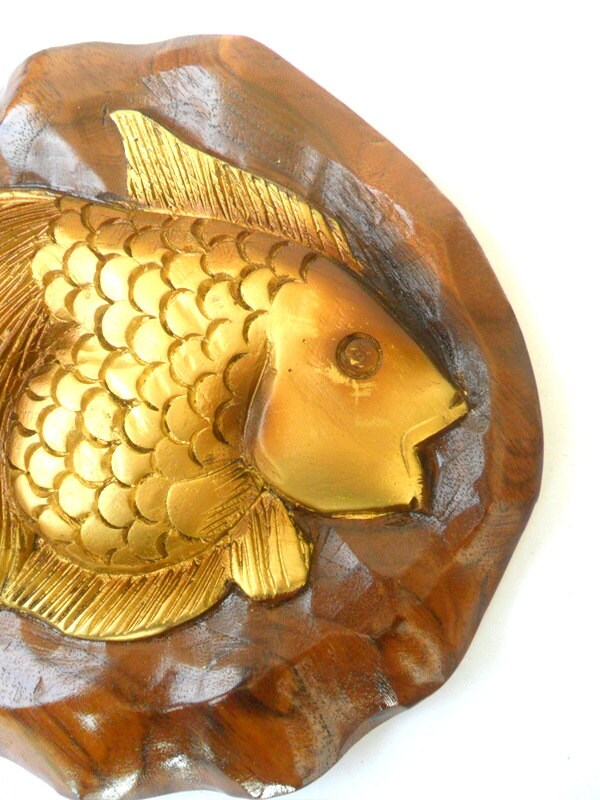 Handmade Natural Teak Wood Hand Carved Round Shape Gold Fish Good Luck ...
