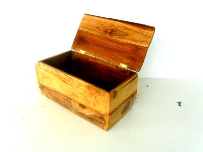 Rusty Wood Box Rustic Box, Wooden Box, Natural Wood Box, Driftwood Box, Reclaimed ...