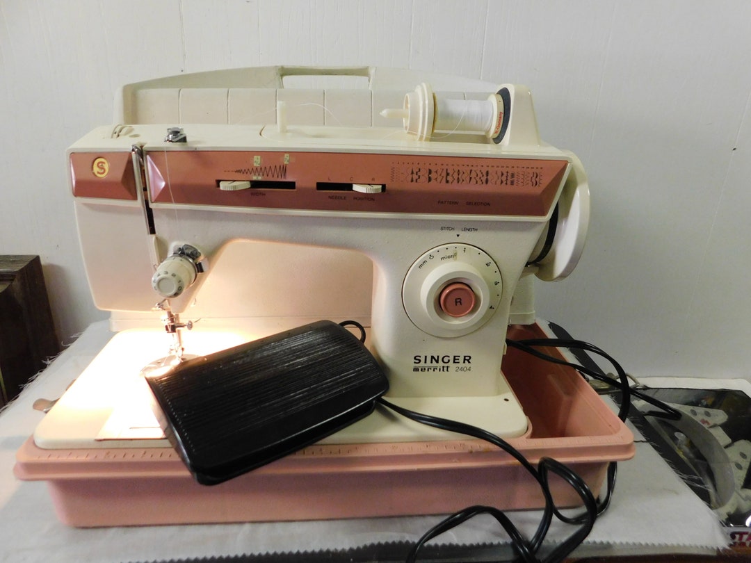 Vintage Singer Merritt Sewing Machine 2404 Pin & White With Etsy
