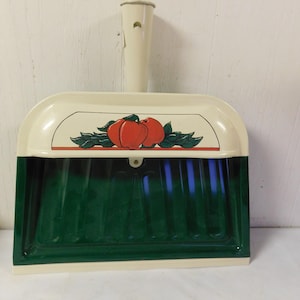 Vintage Ballonoff USA Made Metal Dustpan NEW / OLD Stock Apple Design