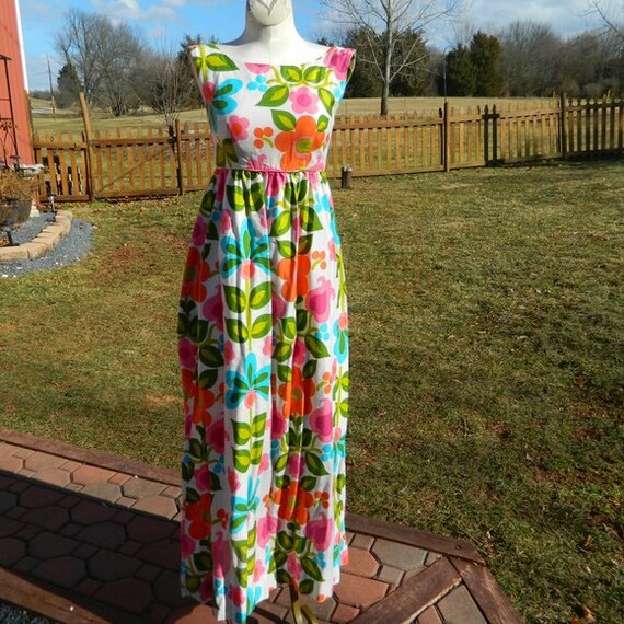 1960s Liberty House Hawaii by Nalii Maxi Dress
