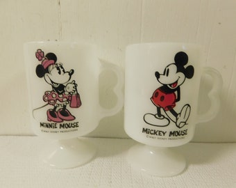 Vintage Walt Disney Productions Minnie & Mickey Mouse Pedestal Mugs with Heart Handles
