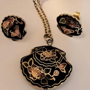 Vintage cloisonne purse shape pendant and earrings set