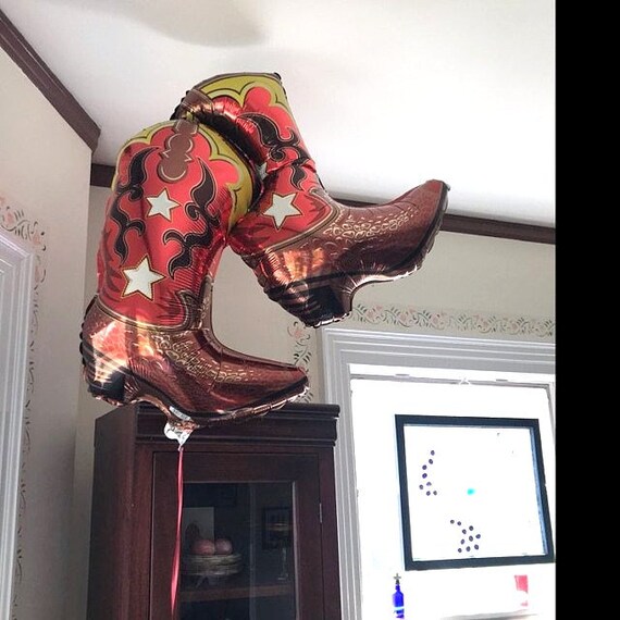 dancing cowboy boots