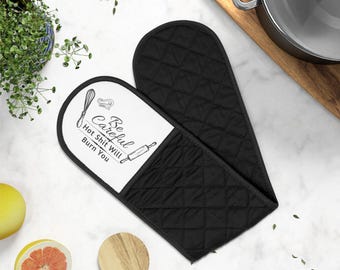 Double Oven Mitts: Heat-Resistant Kitchen Potholder - Funny Hot Stuff Design, Gifts for Mom