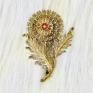 Vintage Intricate Filigree Metal Work Gold Tone Floral Brooch